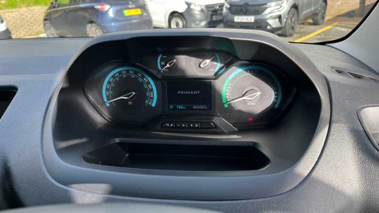 Peugeot Partner E-Standard 800 100kW 50kWh Professional Premium + Van Auto